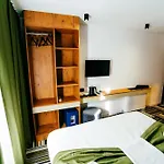 Park Inn, Hotel