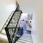 Park Inn, Hotel