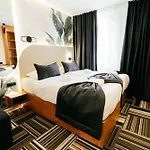 Park Inn, 3*