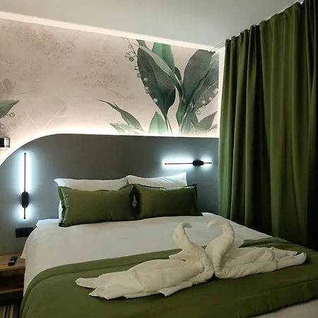 ホテル Park Inn, 3*