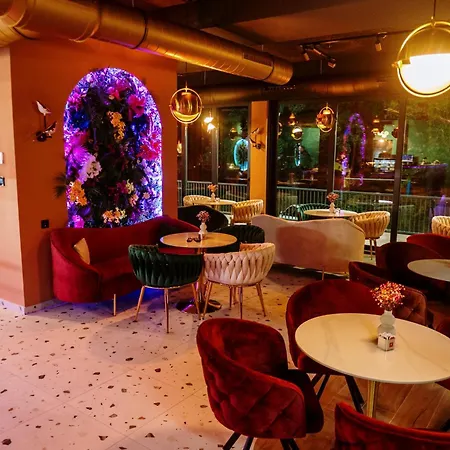 Park Inn, ホテル 3*