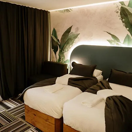 Hotel Park Inn, 3*