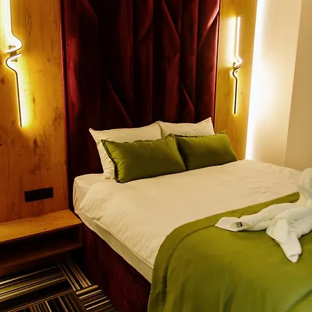 Park Inn, 3* ブゴイノ