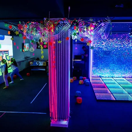 Park Inn, 3* ブゴイノ