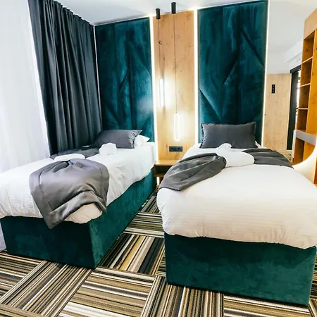 Park Inn, Hotel